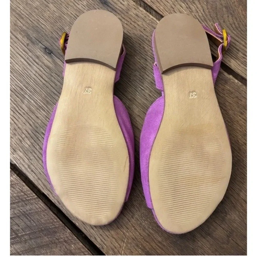 NWOT Les Italiennes suede flat sandals size 40/9.5/10